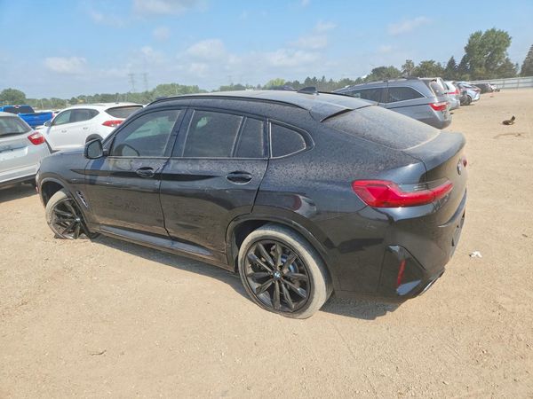 2022 BMW X4