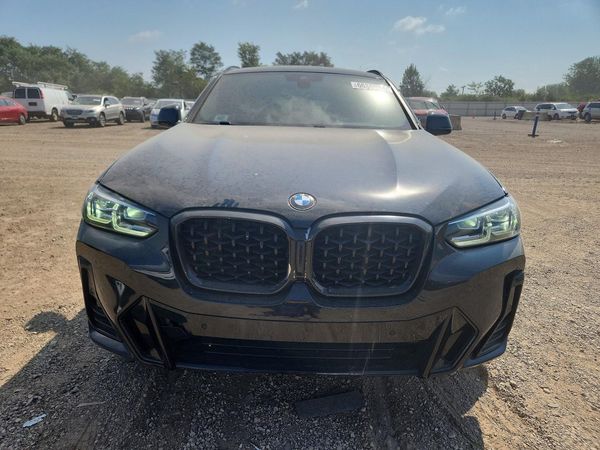 2022 BMW X4