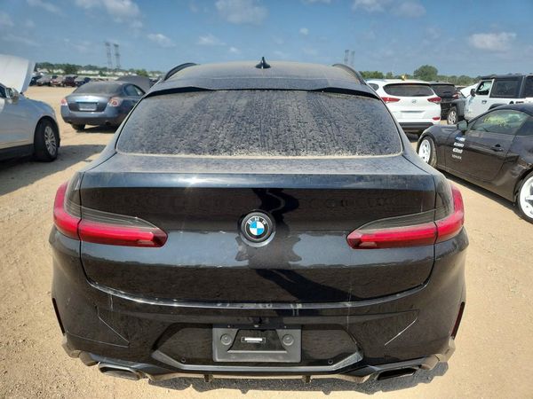 2022 BMW X4