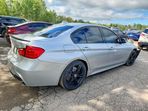 2015 BMW 328 xDrive SA