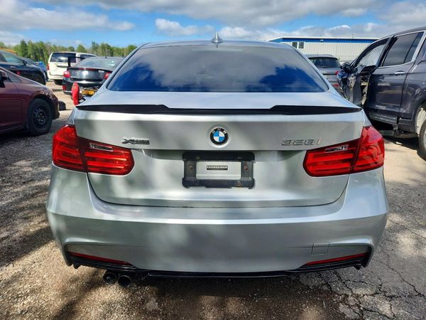 2015 BMW 328 xDrive SA