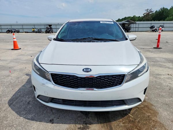 2017 KIA FORTE