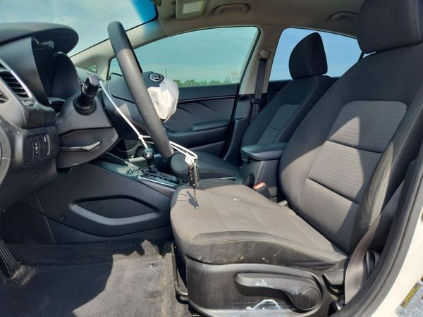 2017 KIA FORTE