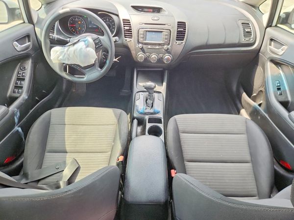 2017 KIA FORTE