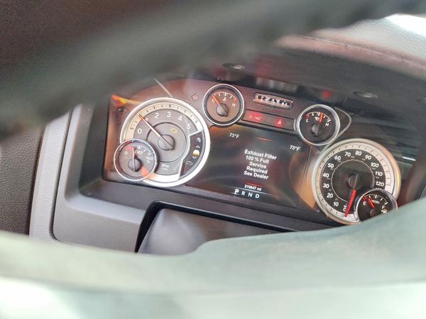 2015 RAM 1500 SLT