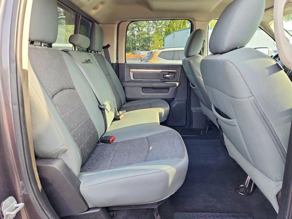 2015 RAM 1500 SLT