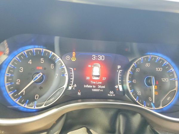 2017 CHRYSLER PACIFICA
