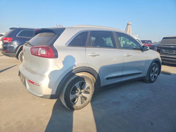 2018 KIA NIRO