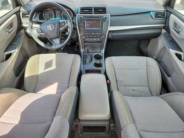 2016 TOYOTA CAMRY