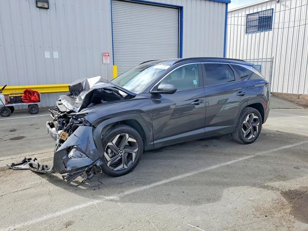 2022 HYUNDAI TUCSON