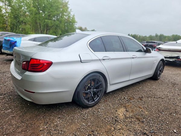 2012 BMW 528