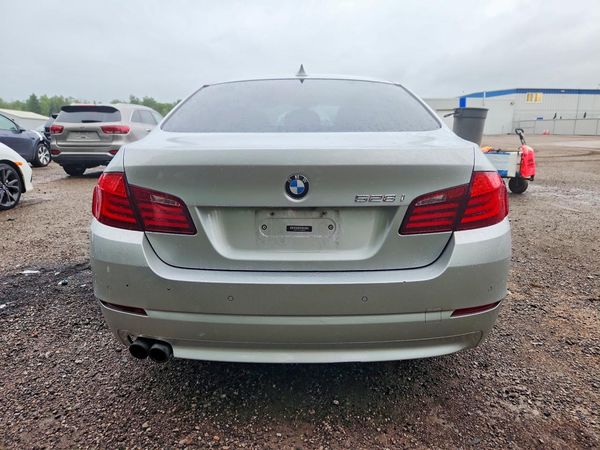2012 BMW 528
