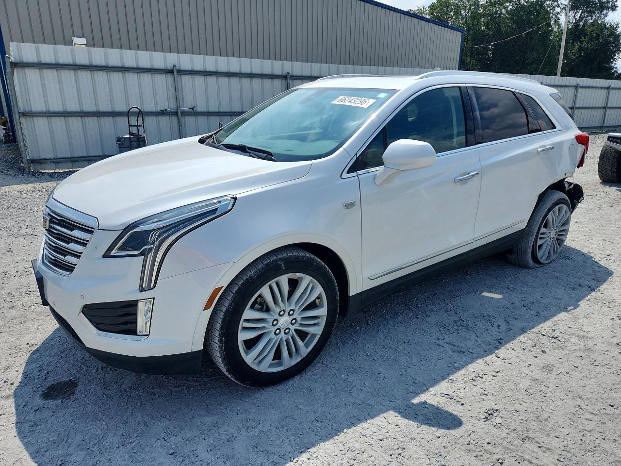 2017 CADILLAC XT5