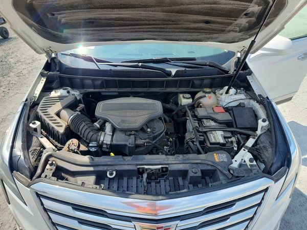 2017 CADILLAC XT5