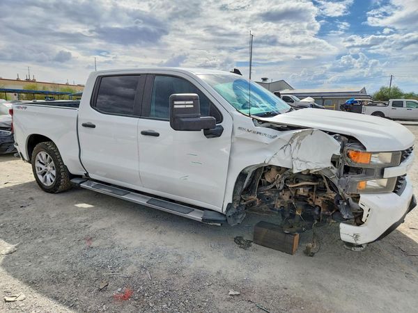 2021 CHEVROLET SILVERADO Custom — Passenger 3/4
