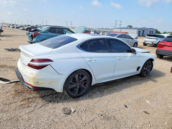 2023 GENESIS G70