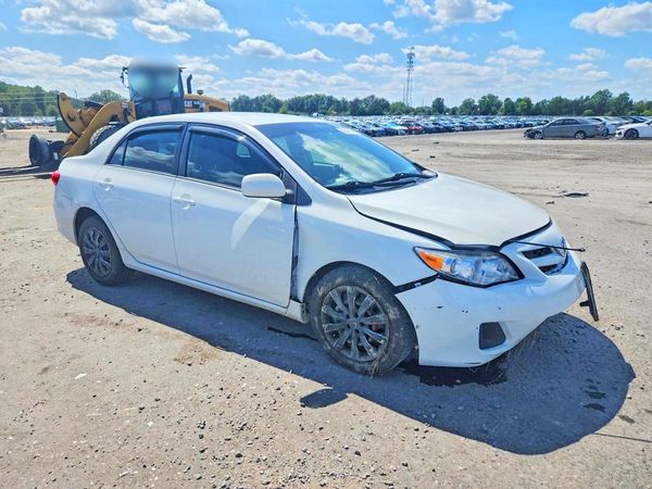 2012 TOYOTA COROLLA