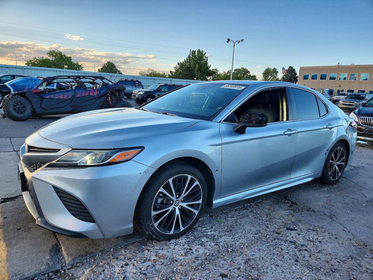 2019 TOYOTA CAMRY