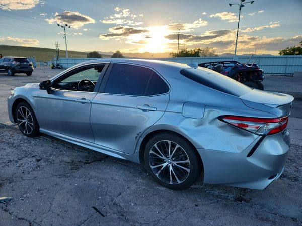 2019 TOYOTA CAMRY