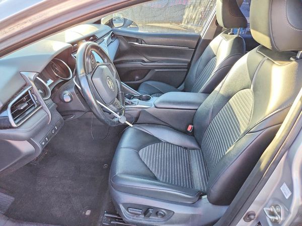 2019 TOYOTA CAMRY