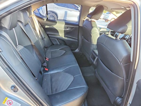 2019 TOYOTA CAMRY