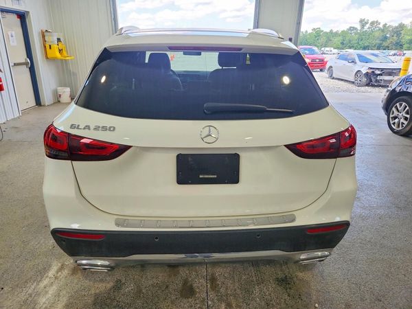 2021 MERCEDES-BENZ GLA GLA250 — DIRR