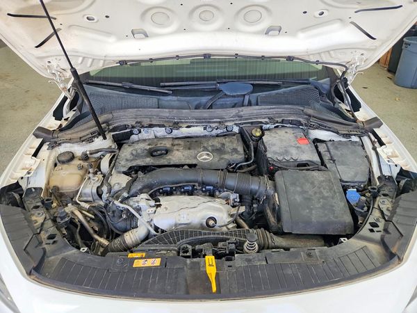2021 MERCEDES-BENZ GLA GLA250 — Engine bay