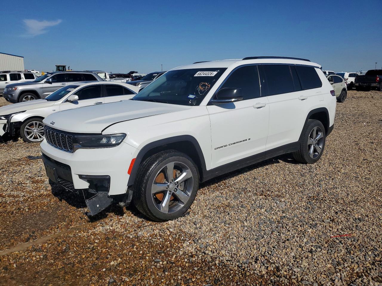 2021 JEEP CHEROKEE L LIMITED 4X4 — Front 3/4