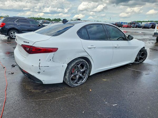 2019 ALFA ROMEO GIULIA