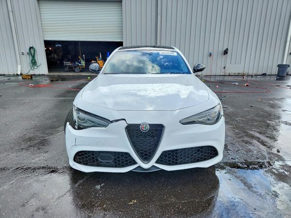 2019 ALFA ROMEO GIULIA