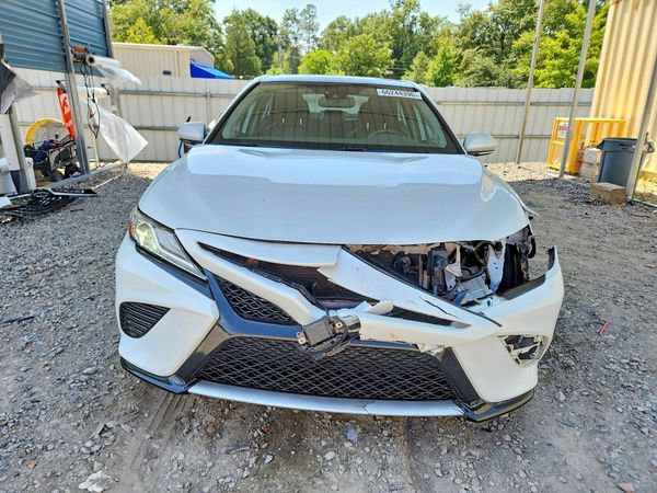 2020 TOYOTA CAMRY