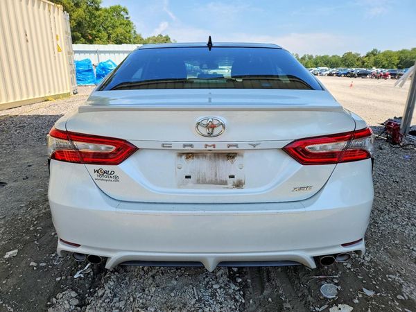 2020 TOYOTA CAMRY