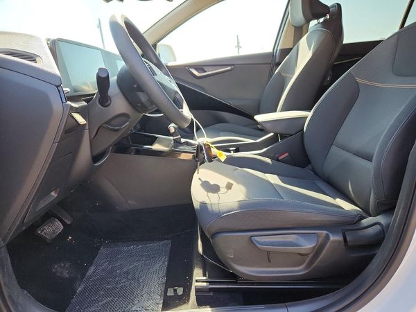 2025 KIA NIRO