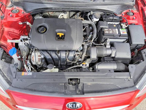 2021 KIA FORTE FE, LXS — Engine bay