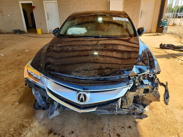 2017 ACURA ILX Base/Acura Watch Plus