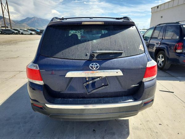 2013 TOYOTA HIGHLANDER Base/Hybrid