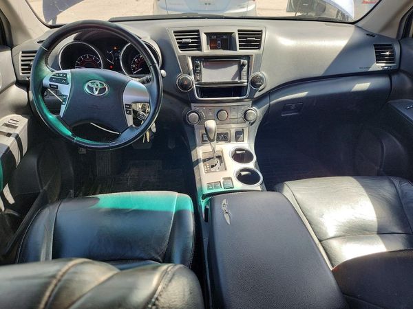 2013 TOYOTA HIGHLANDER Base/Hybrid