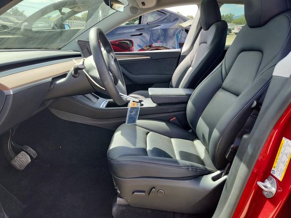 2024 TESLA MODEL Y — DENT