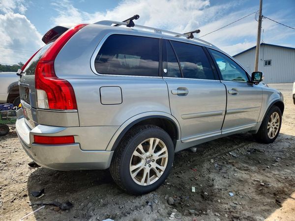 2013 VOLVO XC90