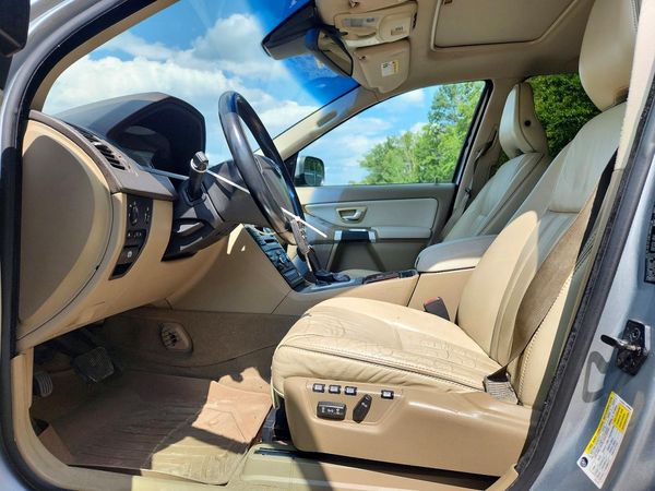 2013 VOLVO XC90