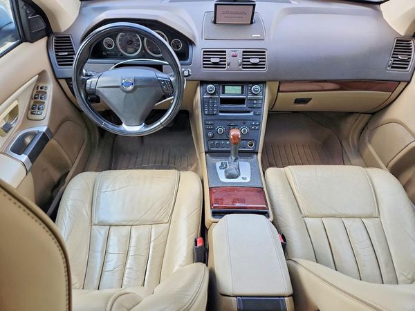 2013 VOLVO XC90