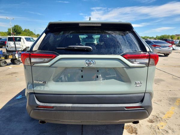 2021 TOYOTA RAV4
