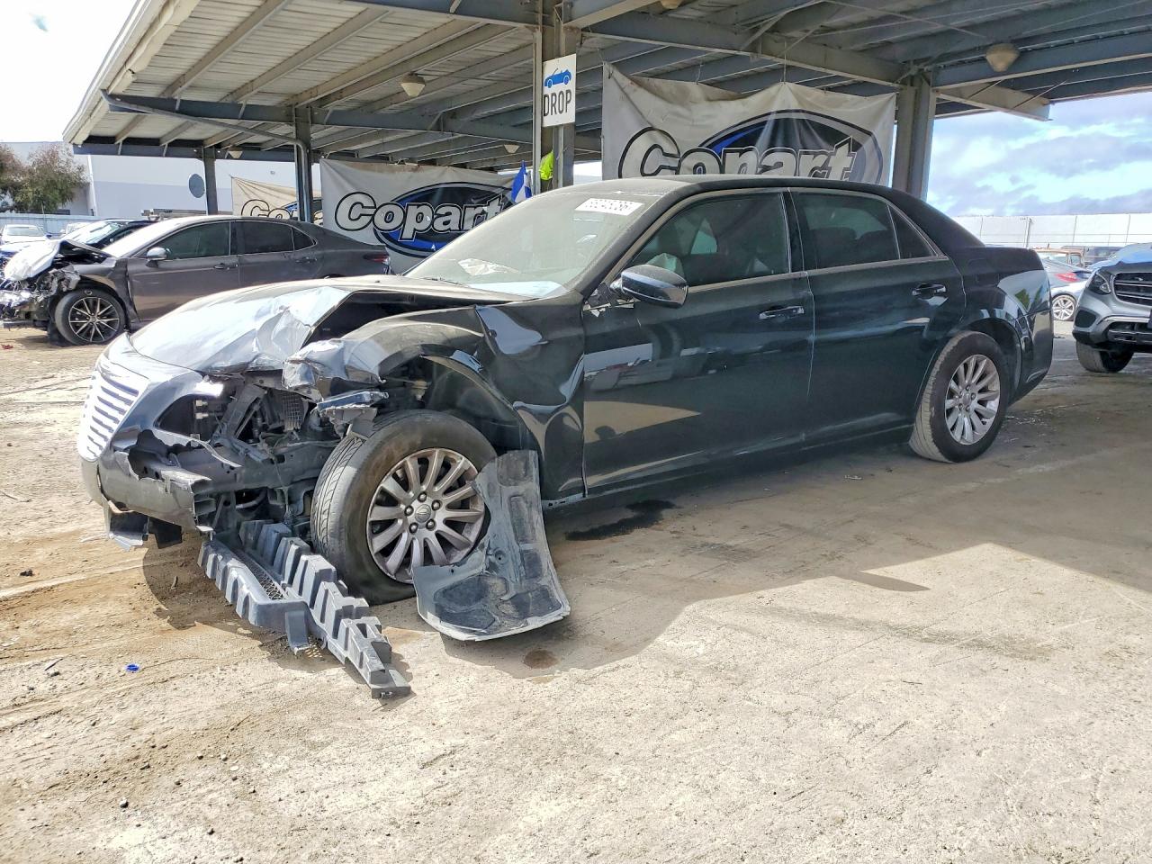 2013 CHRYSLER 300 Base/Limited