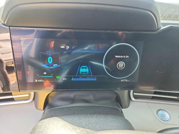 2023 HYUNDAI ELANTRA Limited — ODOM