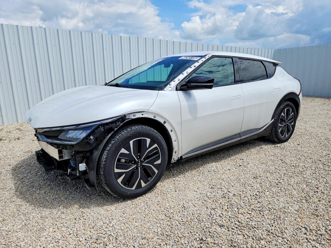 2023 KIA EV6 Light, Wind