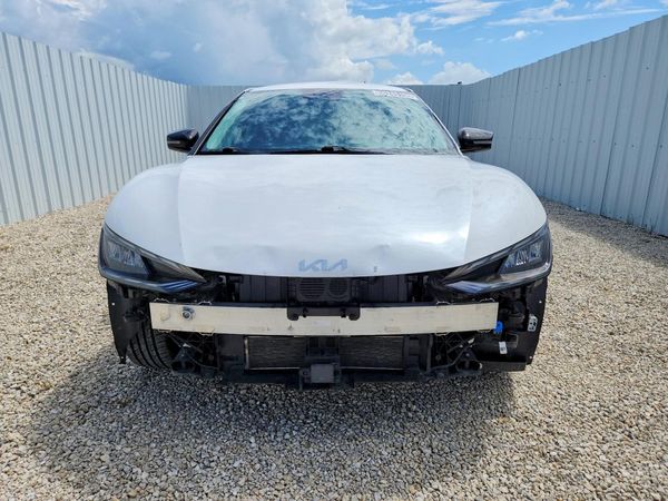 2023 KIA EV6 Light, Wind