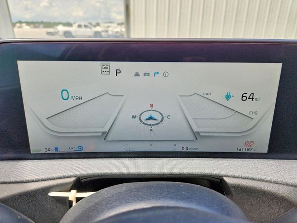 2023 KIA EV6 Light, Wind