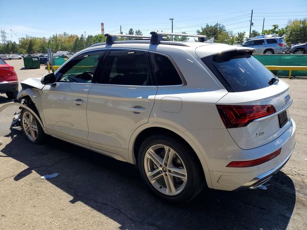 2024 AUDI Q5 E