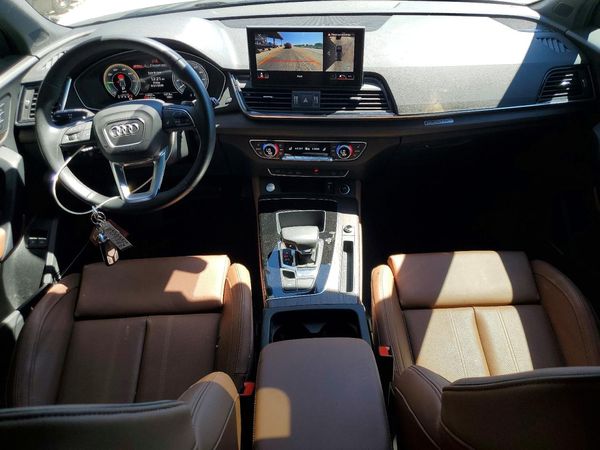 2024 AUDI Q5 E