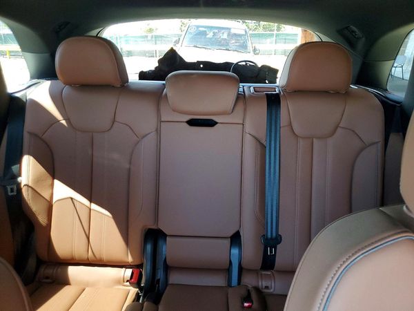 2024 AUDI Q5 E